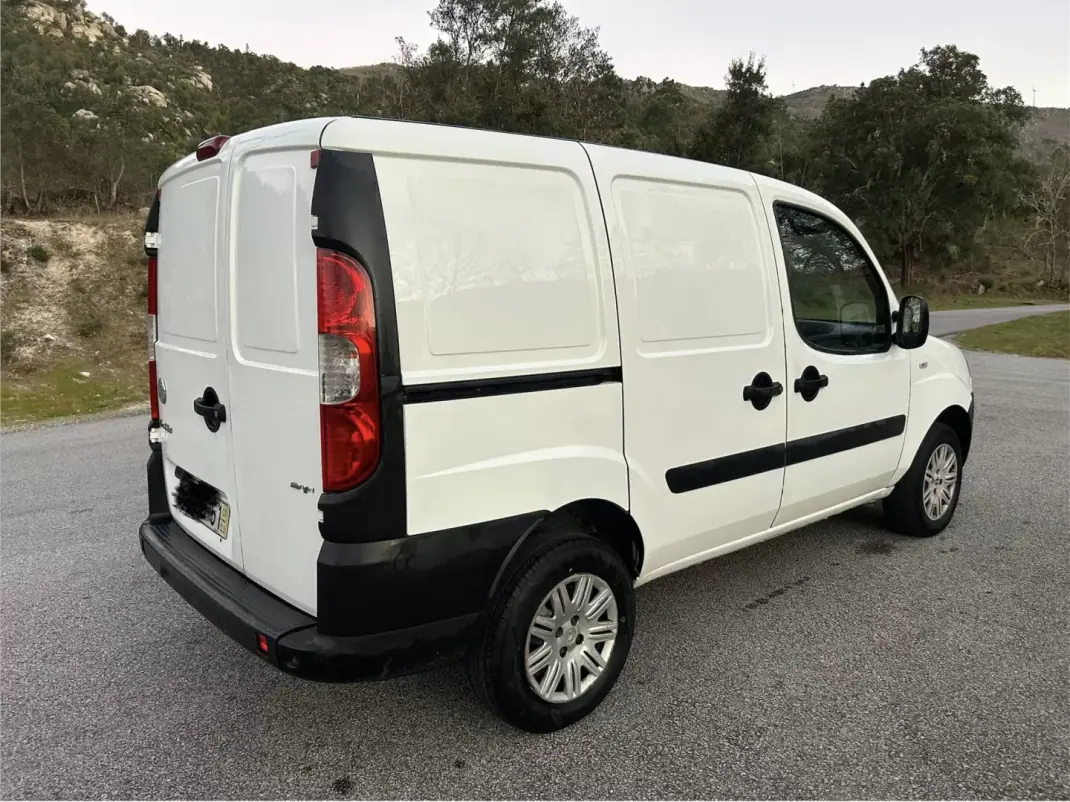 Fiat 2007 - 5500 EUR, 291000 km - AUTO.MOTO.pt - 291000km - foto 3 de 9