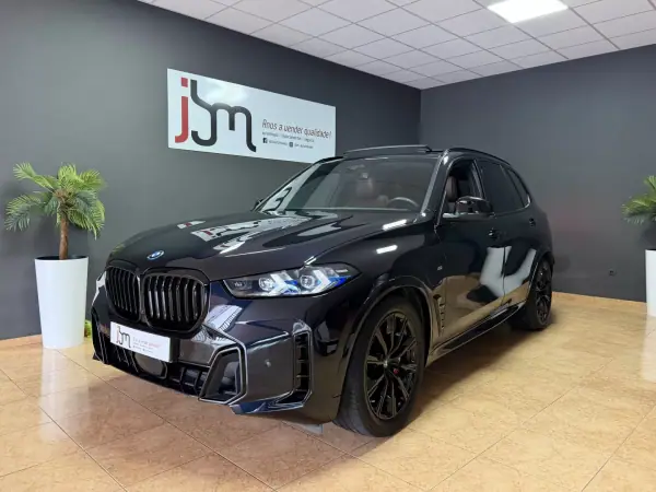 BMW X5 50 e xDrive Pack M Desportivo Pro 2023 Hybrid Plug-In
