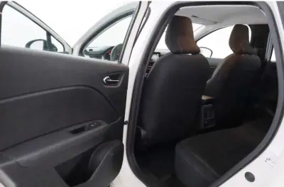 Renault Captur 2020 - 22900 EUR, 34900 km - AUTO.MOTO.pt - 34900km - foto 16 de 20