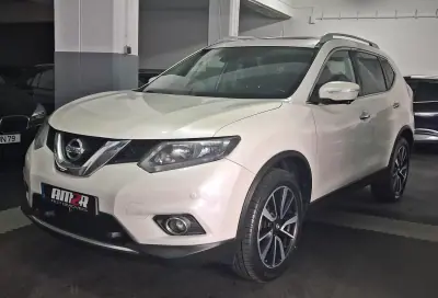 Nissan X-Trail 2016 - 15000 EUR, 150000 km - AUTO.MOTO.pt - 150000km - foto 3 de 28