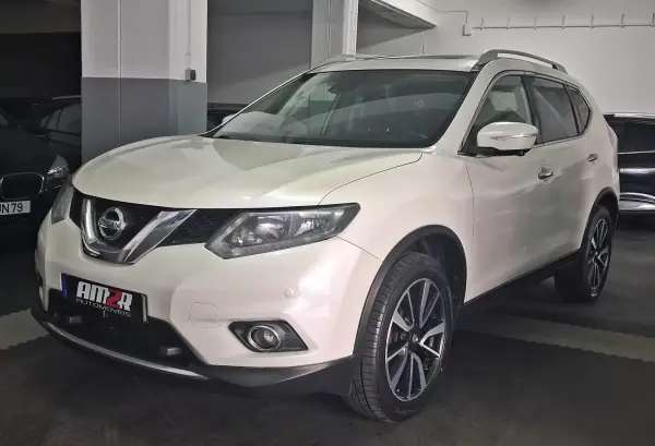 Nissan X-Trail 2016 - 15000 EUR, 150000 km - AUTO.MOTO.pt - 150000km - foto 3 de 28