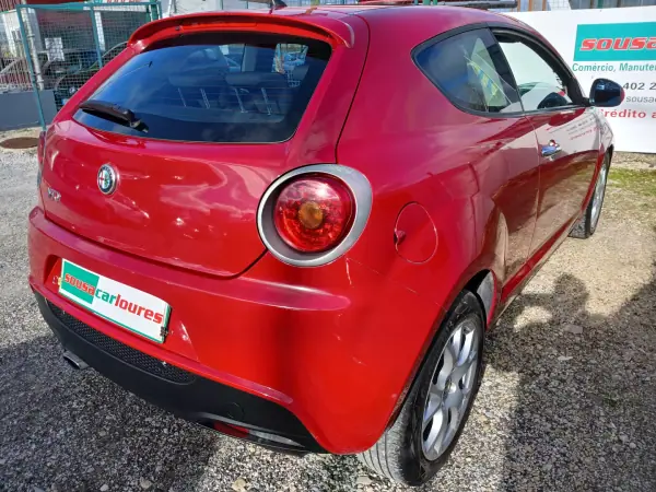 Alfa Romeo MiTo 2011 - 6950 EUR, 77076 km - AUTO.MOTO.pt - 77076km - foto 10 de 26