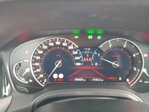 BMW 320 2019 - 28900 EUR, 140000 km - AUTO.MOTO.pt - 140000km - foto 35 de 35