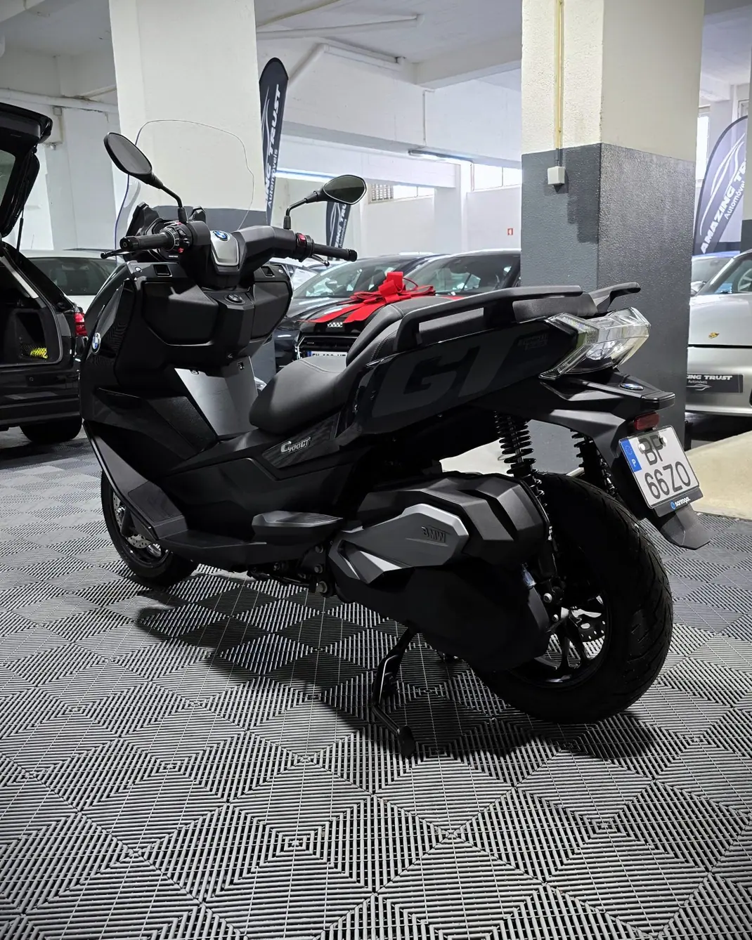BMW C 400 GT 2024 - 7950 EUR, 500 km - AUTO.MOTO.pt - 500km - foto 4 de 15
