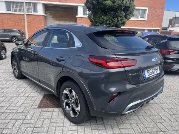 Kia XCeed 2025 - 19900 EUR, 24000 km - AUTO.MOTO.pt - 24000km - foto 4 de 16