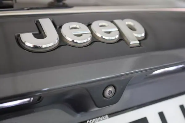 Jeep Compass 2021 - 23990 EUR, 73522 km - AUTO.MOTO.pt - 73522km - foto 18 de 41