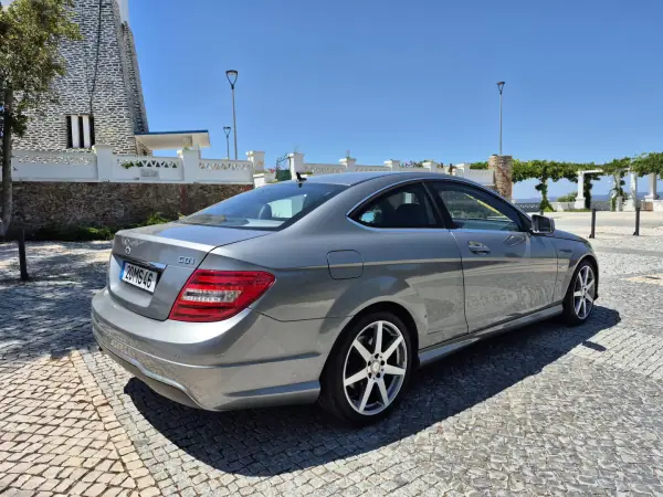Mercedes-Benz C 220 2012 - 14900 EUR, 290081 km - AUTO.MOTO.pt - 290081km - foto 35 de 36