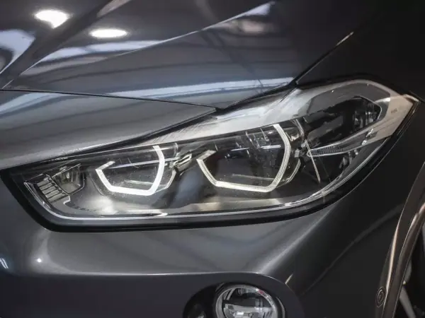 BMW X2 2018 - 26990 EUR, 140505 km - AUTO.MOTO.pt - 140505km - foto 9 de 25