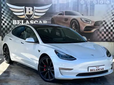 Tesla Model 3 2020 - 23900 EUR, 107000 km - AUTO.MOTO.pt - 107000km - foto 11 de 14