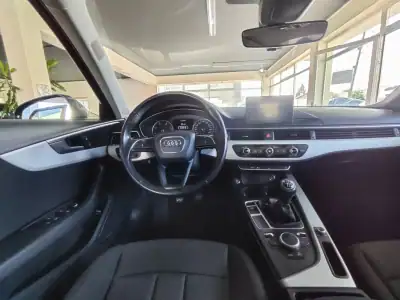 Audi A4 Avant 2016 - 16250 EUR, 212000 km - AUTO.MOTO.pt - 212000km - foto 23 de 38
