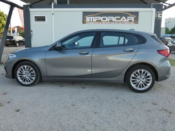 BMW 116 2022 - 18500 EUR, 235000 km - AUTO.MOTO.pt - 235000km - foto 2 de 24