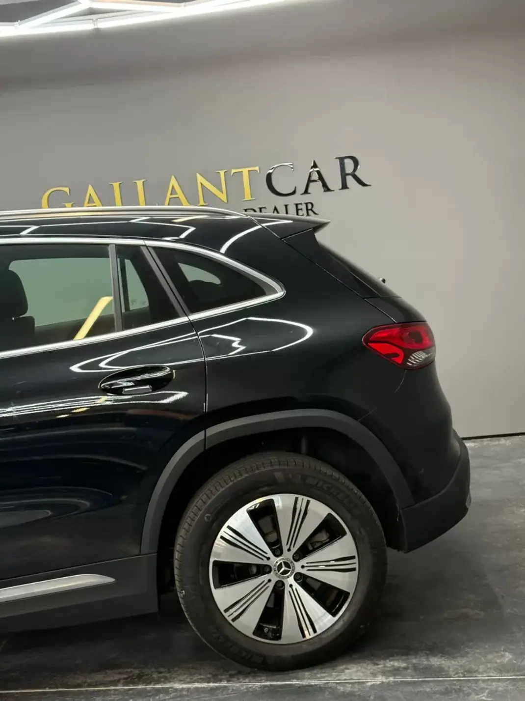 Mercedes-Benz EQA 2021 - 31250 EUR, 49100 km - AUTO.MOTO.pt - 49100km - foto 11 de 13