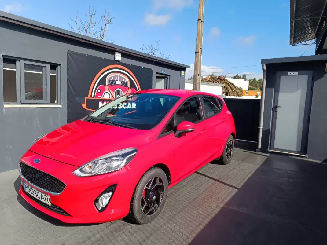 Ford Fiesta 2018 - 9900 EUR, 149596 km - AUTO.MOTO.pt - 149596km - foto 3 de 28