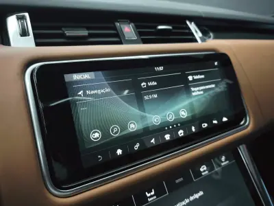 Land Rover Range Rover Sport 2020 - 49950 EUR, 181969 km - AUTO.MOTO.pt - 181969km - foto 44 de 59