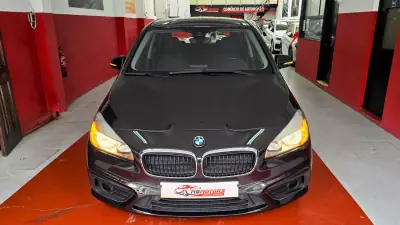 BMW 216 Active Tourer 2016 - 14350 EUR, 164784 km - AUTO.MOTO.pt - 164784km - foto 13 de 71
