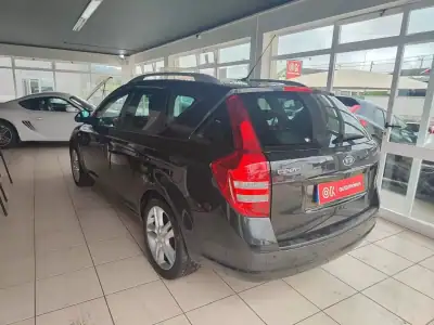 Kia Ceed SW 2007 - 4150 EUR, 296000 km - AUTO.MOTO.pt - 296000km - foto 7 de 33