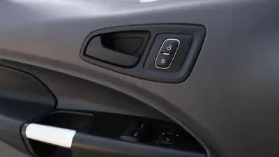 Ford Transit Connect 2022 - 18999 EUR, 62000 km - AUTO.MOTO.pt - 62000km - foto 19 de 19