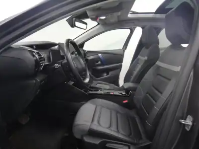 Citroën e-C4 2022 - 19500 EUR, 28000 km - AUTO.MOTO.pt - 28000km - foto 11 de 33
