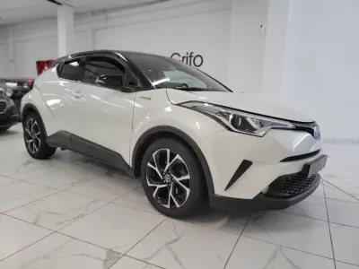 Toyota C-HR 2019 - 22950 EUR, 84605 km - 84605km - foto 4 de 29
