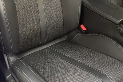 Peugeot 308 SW 2022 - 21500 EUR, 117060 km - AUTO.MOTO.pt - 117060km - foto 18 de 23