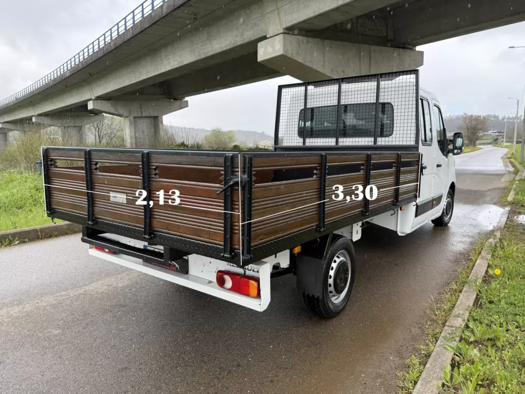 Renault Master 2.3 Dci L3 3.5T 135 cv C.Dupla 2021 - 26750 EUR, 84000 km - AUTO.MOTO.pt - 84000km - foto 2 de 31