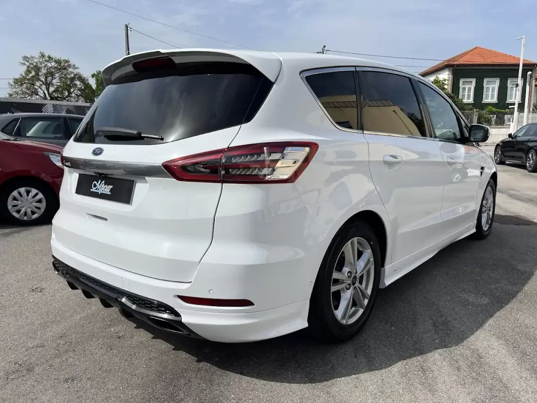 Ford S-Max 2016 - 27250 EUR, 140000 km - AUTO.MOTO.pt - 140000km - foto 5 de 80