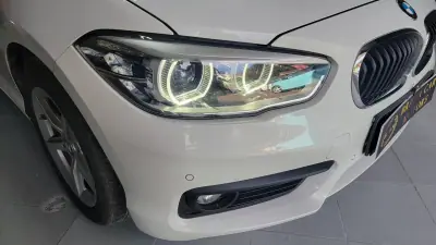 BMW 118 2018 - 22490 EUR, 92000 km - AUTO.MOTO.pt - 92000km - foto 11 de 28