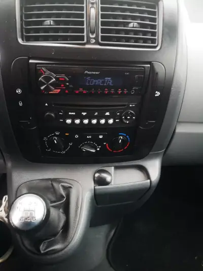 Fiat Scudo 2011 - 8999 EUR, 350000 km - AUTO.MOTO.pt - 350000km - foto 14 de 15