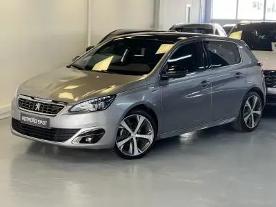 Peugeot 308 2016 - 11990 EUR, 96000 km - AUTO.MOTO.pt - 96000km - foto 22 de 48