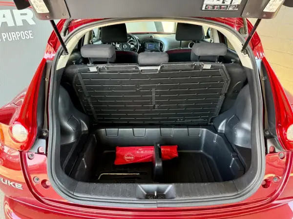 Nissan Juke 2011 - 12990 EUR, 187600 km - AUTO.MOTO.pt - 187600km - foto 7 de 22