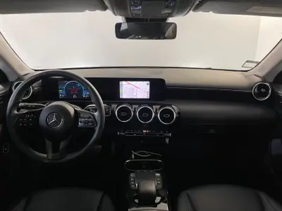 Mercedes-Benz CLA 250 2022 - 26500 EUR, 96000 km - AUTO.MOTO.pt - 96000km - foto 3 de 33