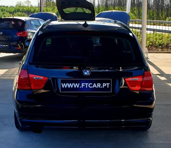 BMW 318 2012 - 11490 EUR, 222729 km - AUTO.MOTO.pt - 222729km - foto 6 de 43