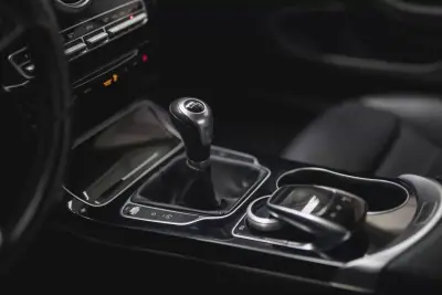 Mercedes-Benz C 220 2017 - 26850 EUR, 184333 km - AUTO.MOTO.pt - 184333km - foto 7 de 17