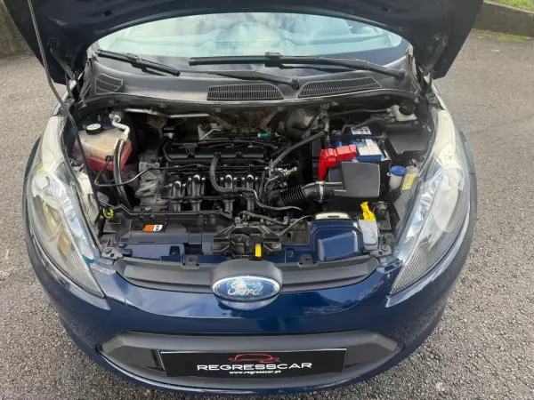 Ford Fiesta 2009 - 4950 EUR, 171000 km - AUTO.MOTO.pt - 171000km - foto 23 de 24
