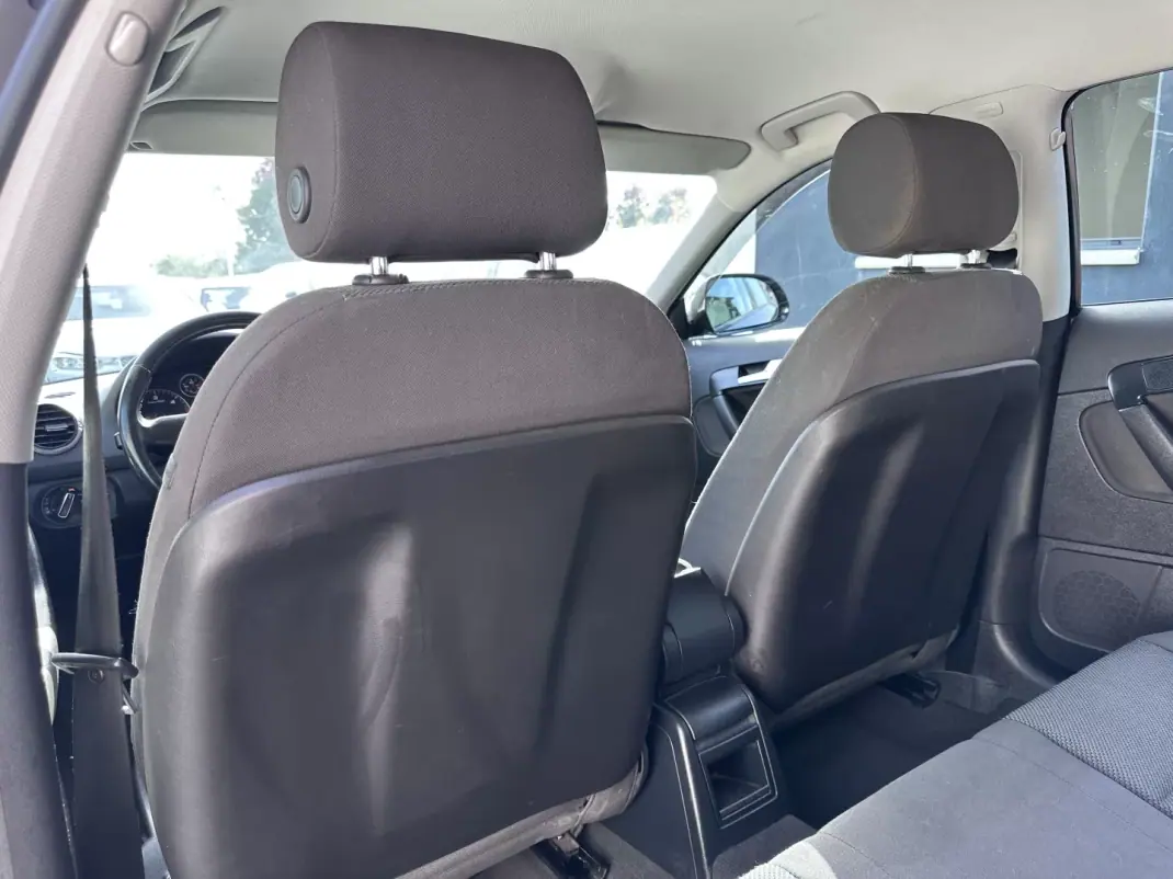Audi A3 Sportback 2009 - 6500 EUR, 330000 km - AUTO.MOTO.pt - 330000km - foto 30 de 35