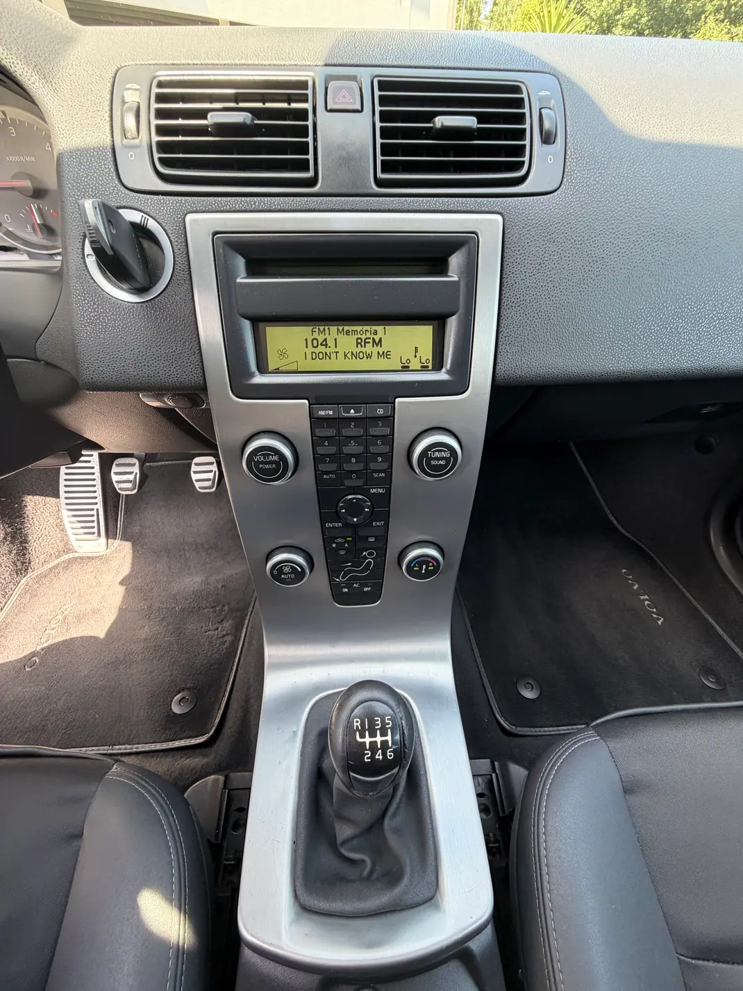Volvo V50 2007 - 5500 EUR, 326000 km - AUTO.MOTO.pt - 326000km - foto 13 de 13