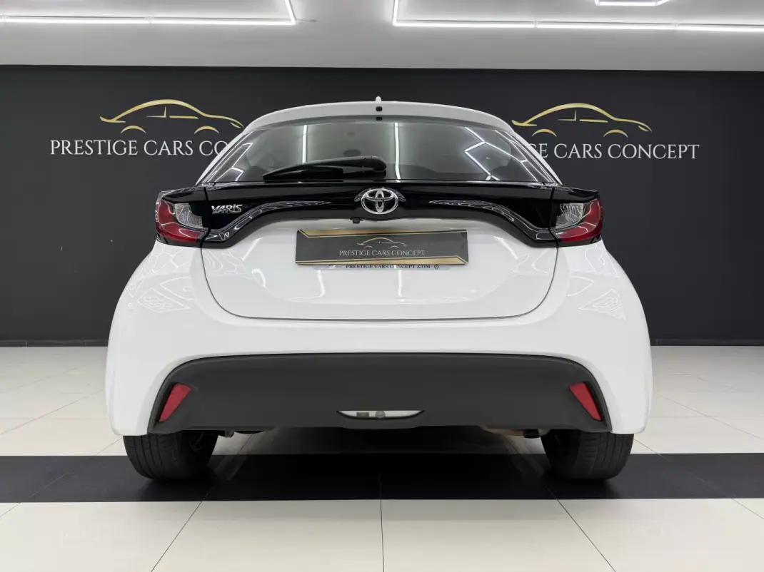 Toyota Yaris 2021 - 15950 EUR, 131306 km - 131306km - foto 15 de 40