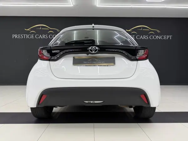 Toyota Yaris 2021 - 15950 EUR, 131306 km - AUTO.MOTO.pt - 131306km - foto 15 de 40
