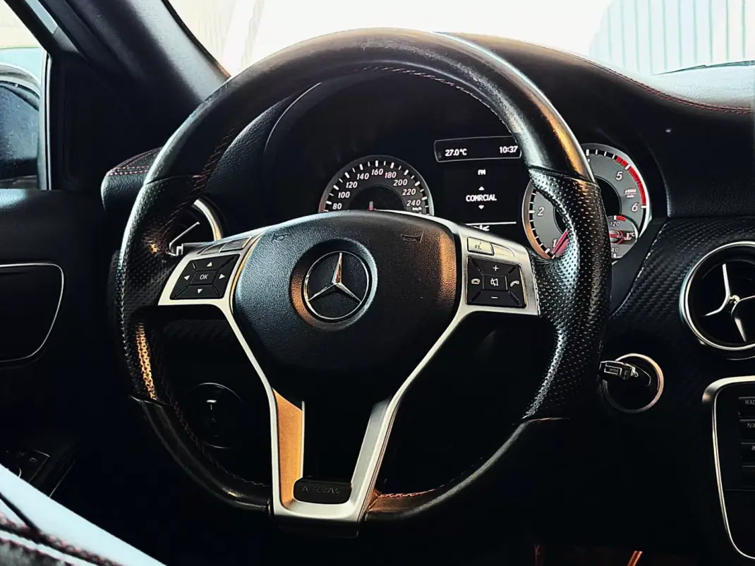 Mercedes-Benz A 200 2012 - 13750 EUR, 255000 km - 255000km - foto 30 de 35