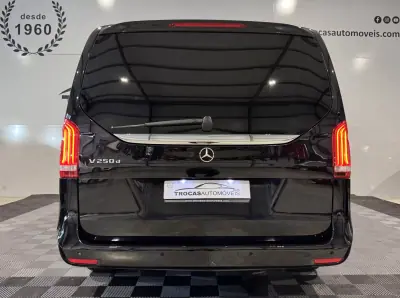 Mercedes-Benz V 250 2019 - 57500 EUR, 110504 km - 110504km - foto 51 de 71