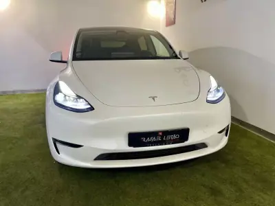 Tesla Model Y 2022 - 38750 EUR, 44000 km - AUTO.MOTO.pt - 44000km - foto 7 de 42