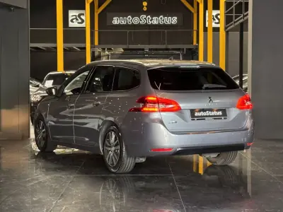 Peugeot 308 SW 2021 — photo 5 of 23