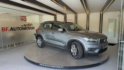 Volvo XC 40 2018 - 21900 EUR, 36539 km - AUTO.MOTO.pt - 36539km - foto 5 de 52