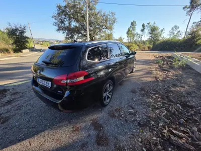 Peugeot 308 SW 2015 - 7500 EUR, 280000 km - 280000km - foto 28 de 56
