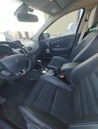Renault Mégane 2015 — foto 3 de 10