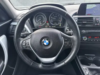 BMW 118 2013 - 13900 EUR, 160000 km - AUTO.MOTO.pt - 160000km - foto 50 de 61