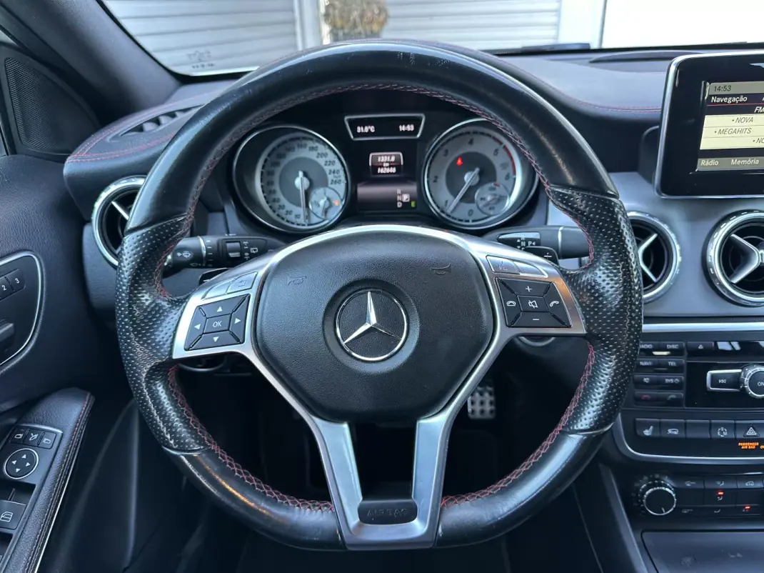 Mercedes-Benz GLA 220 2014 - 17900 EUR, 160000 km - 160000km - foto 45 de 64