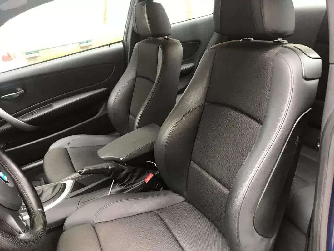 BMW 120 2010 - 16950 EUR, 96781 km - AUTO.MOTO.pt - 96781km - foto 7 de 10