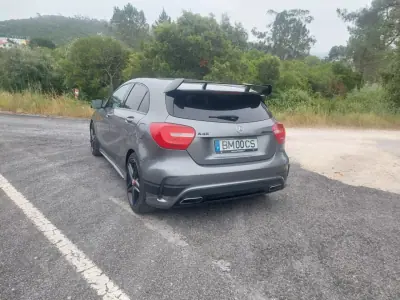 Mercedes-Benz A 45 AMG 2014 - 22800 EUR, 219800 km - AUTO.MOTO.pt - 219800km - foto 4 de 13