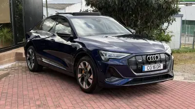 Audi e-tron Sportback 2022 - 32990 EUR, 82000 km - AUTO.MOTO.pt - 82000km - foto 15 de 43